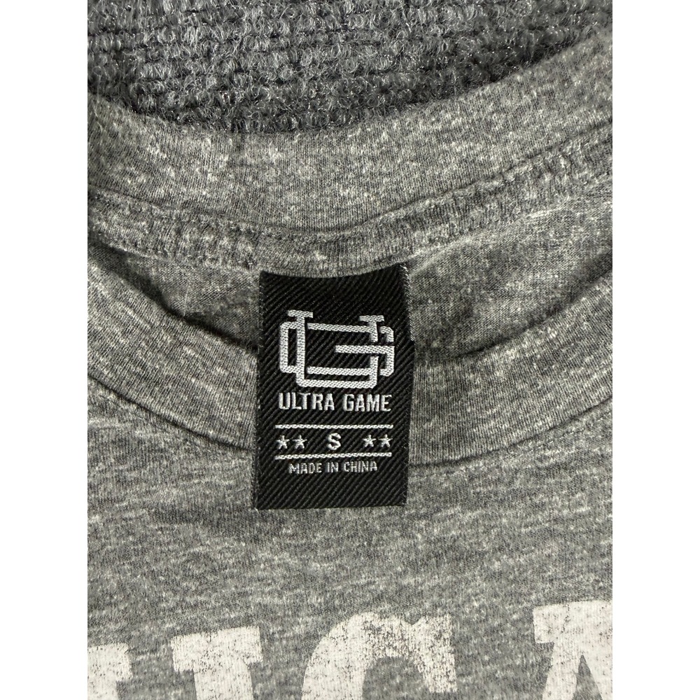 Ultra Game NBA Chicago Bulls Heather Gray Graphic T-Shirt Mens Small Distressed - Picture 3 of 5